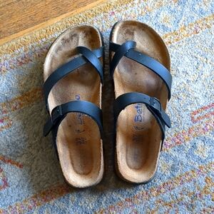 Birkenstock Mia Betula sandals. Faux leather size 37 narrow.